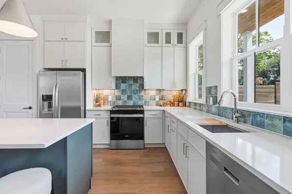 210 W Mockingbird LN #1, Austin, TX 78745