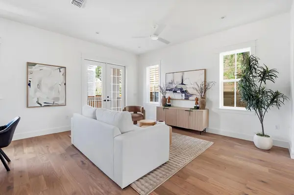 210 W Mockingbird LN #1, Austin, TX 78745