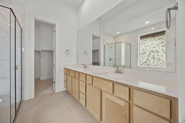 1700 Crimson Sunset DR, Georgetown, TX 78628