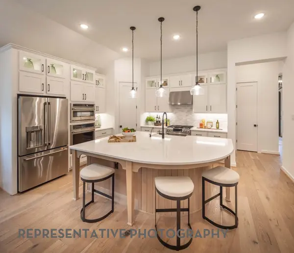 545 High Summit DR, Georgetown, TX 78628