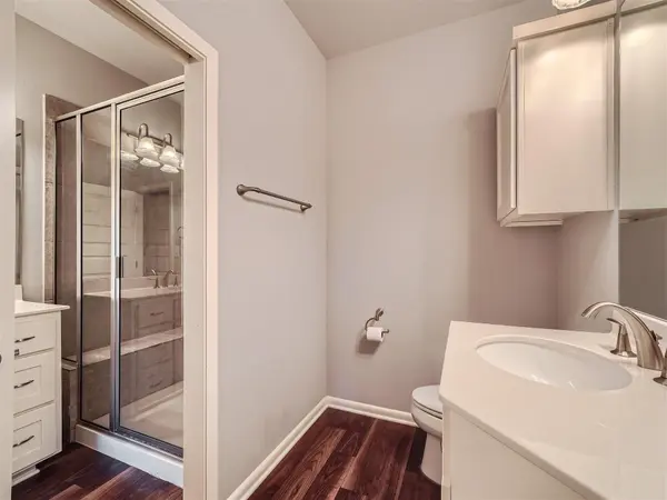 507 Venture BLVD S, Point Venture, TX 78645