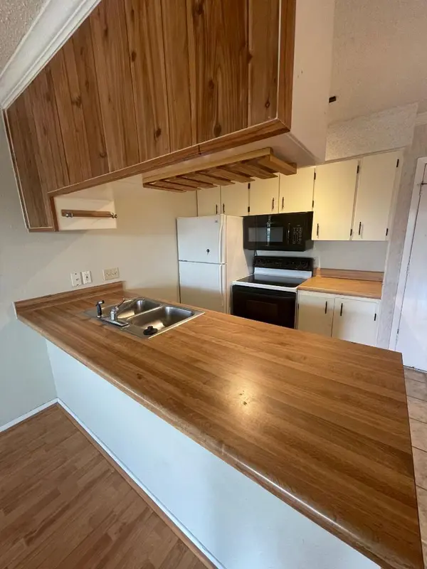 910 Duncan LN #44, Austin, TX 78705