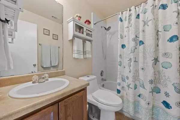 120 Holland ST, Hutto, TX 78634