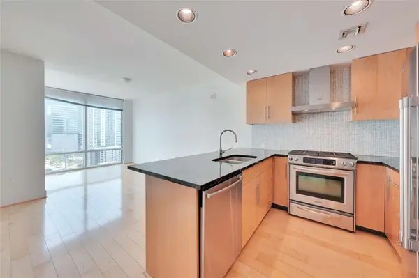 300 Bowie ST #1502, Austin, TX 78703