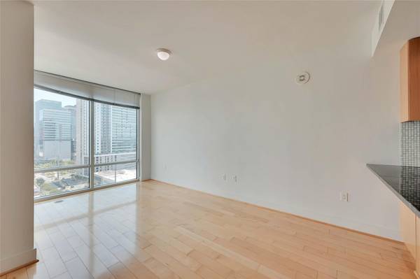 300 Bowie ST #1502, Austin, TX 78703