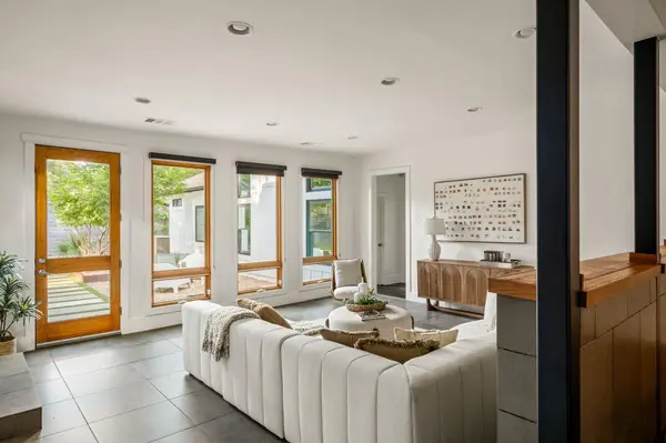 2800 Cherry LN, Austin, TX 78703