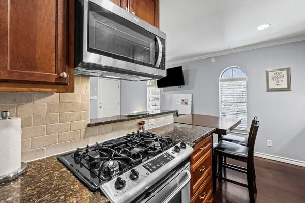 407 E 45th ST #116, Austin, TX 78751
