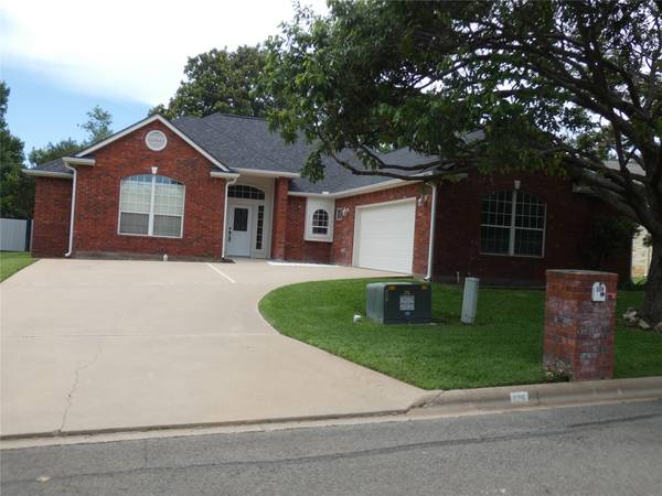 226 Muirfield ST, Meadowlakes, TX 78654