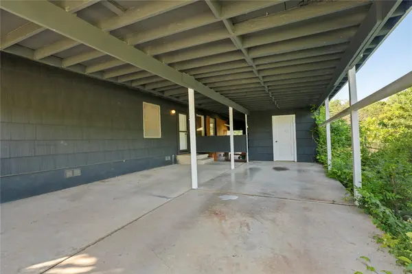 402 Philco DR, Austin, TX 78745