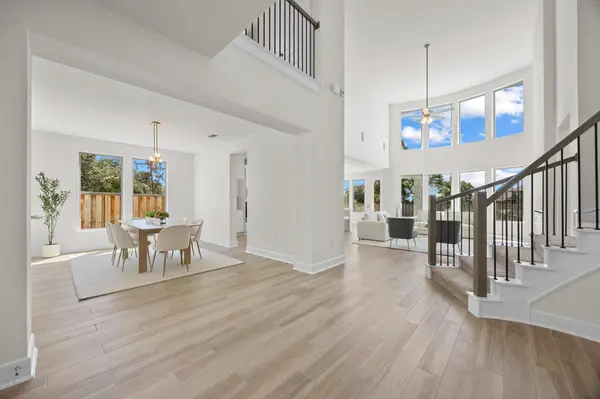 308 Barnstorm LN, Georgetown, TX 78633