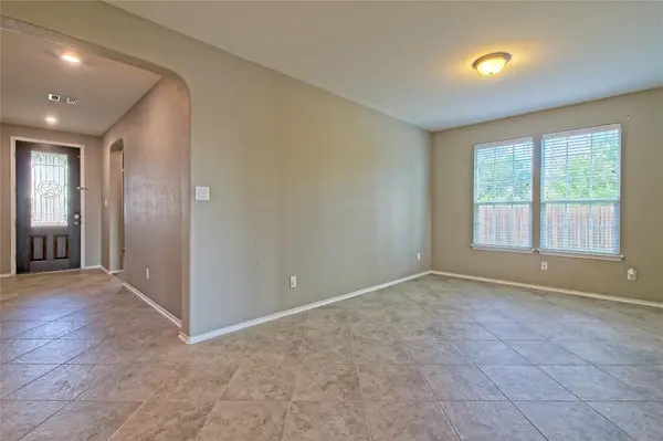31443 Kingsway RD, Georgetown, TX 78628