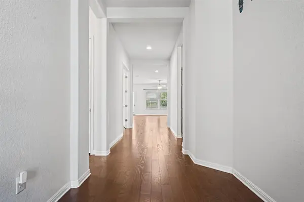 806 Clearwell ST, Cedar Park, TX 78613