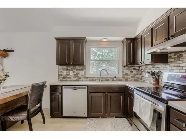 1251 Vail, Longmont, CO 80503