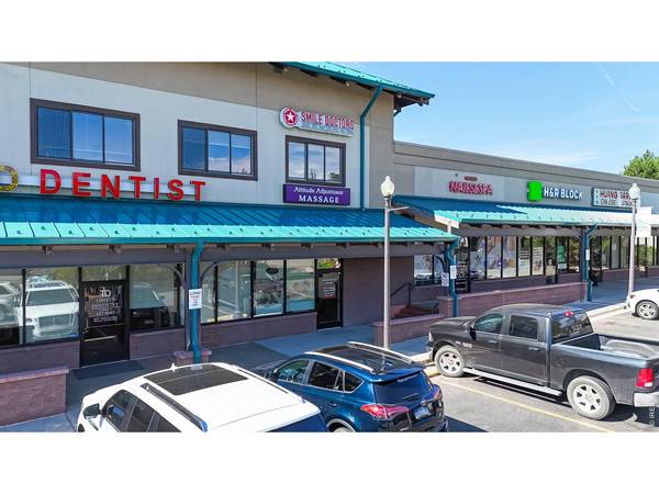 257 Johnstown Center #110, Johnstown, CO 80534