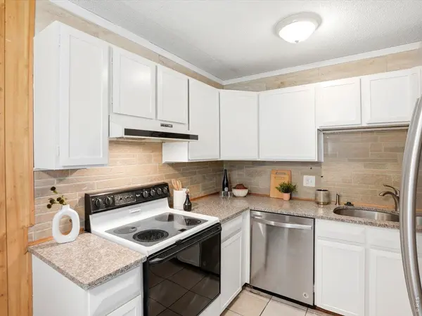 2120 S Vaughn ##206F, Aurora, CO 80014