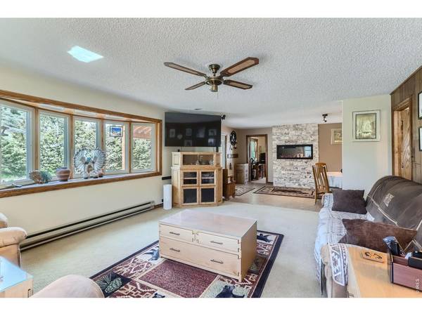 16450 Dakota Ridge, Longmont, CO 80503
