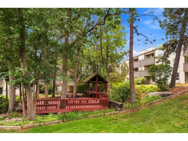 7265 S Xenia #E, Centennial, CO 80112