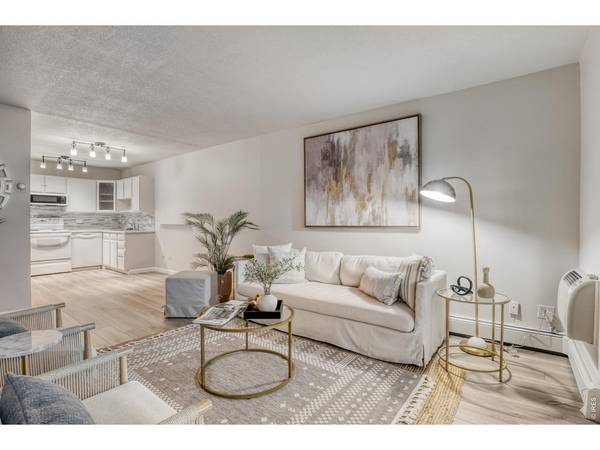 680 S Alton #41-1B, Denver, CO 80247