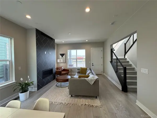 958 Superior, Louisville, CO 80027