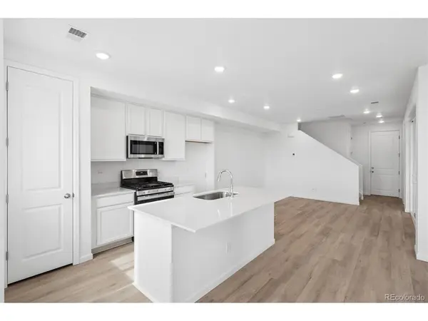 24121 E 30th, Aurora, CO 80019