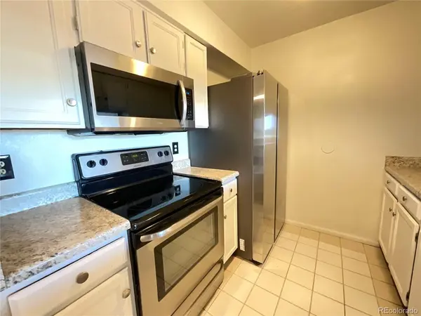 3600 S Pierce #3-204, Denver, CO 80235