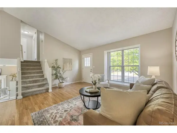 2853 S Espana, Aurora, CO 80013