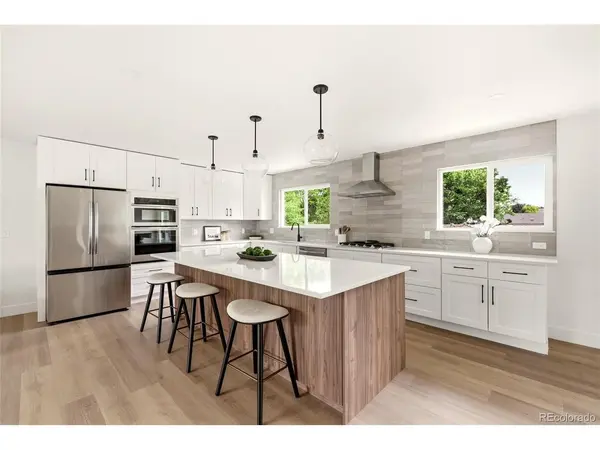 8520 W Virginia, Lakewood, CO 80226