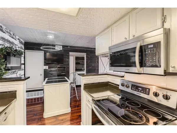 4400 S Quebec #101N, Denver, CO 80237