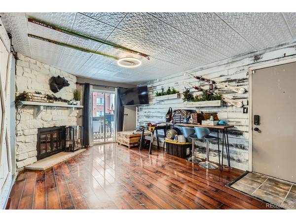 4400 S Quebec #101N, Denver, CO 80237