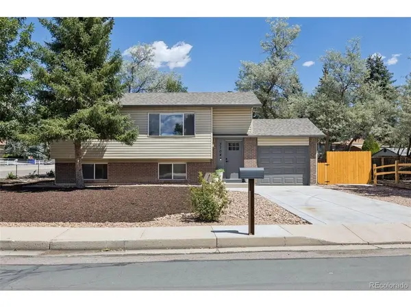 3704 Surrey, Colorado Springs, CO 80918