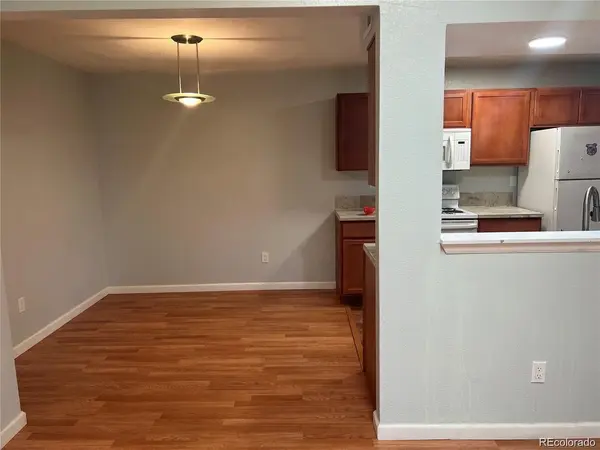 1075 S Elkhart #302, Aurora, CO 80012