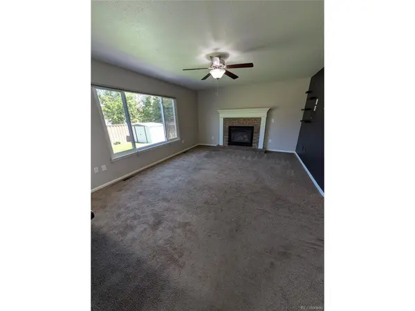 19613 E 39th, Denver, CO 80249