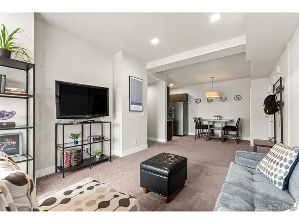1401 W 85th #B303, Denver, CO 80260