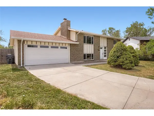 1068 Norfolk, Aurora, CO 80011