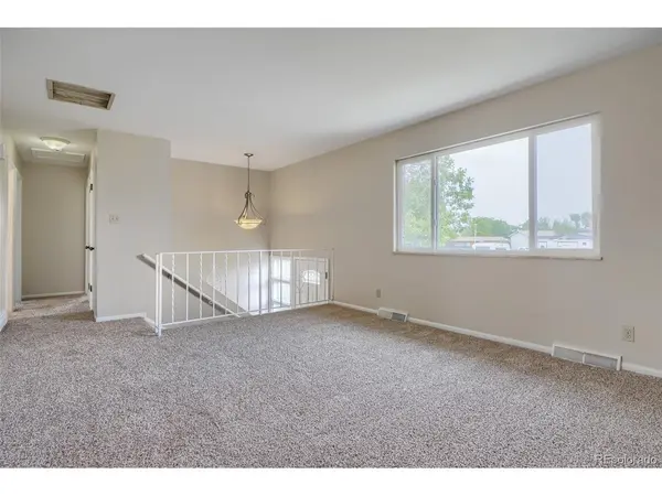 1068 Norfolk, Aurora, CO 80011