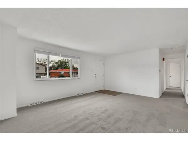9027 Grove, Westminster, CO 80031