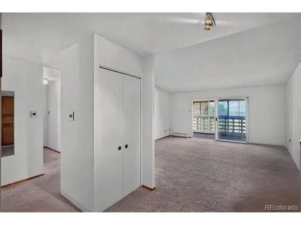 9155 E Center #56-10D, Denver, CO 80247