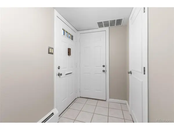 3534 S Ivanhoe, Denver, CO 80237