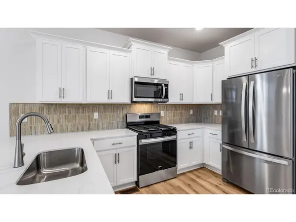677 N Ukraine, Aurora, CO 80018