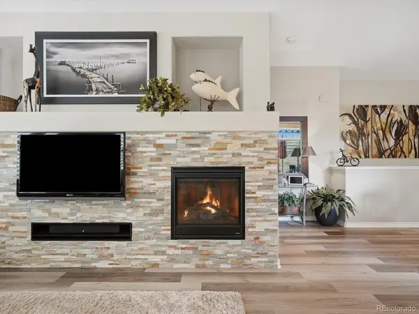 5843 S Van Gordon, Littleton, CO 80127
