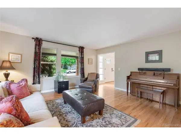 5447 S Iola, Englewood, CO 80111