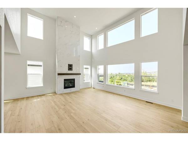 151 Welded Tuff, Castle Rock, CO 80104