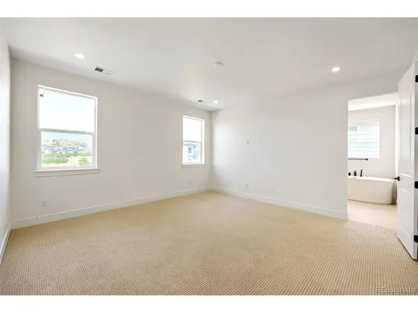 151 Welded Tuff, Castle Rock, CO 80104