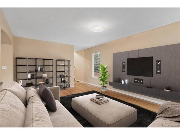 1407 Laurenwood, Littleton, CO 80129