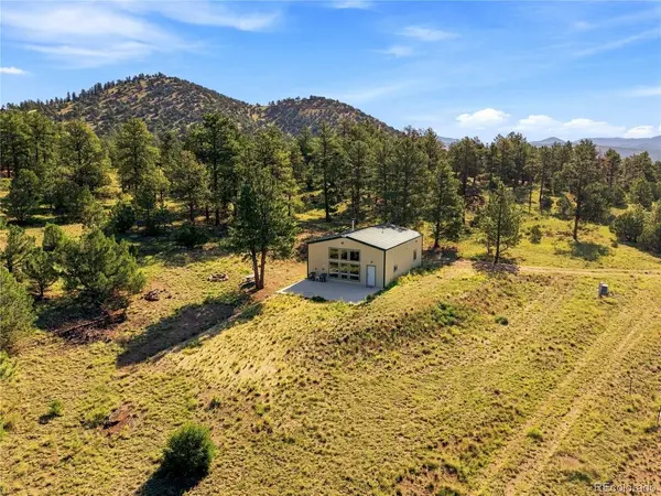 2323 CR 323, Westcliffe, CO 81252