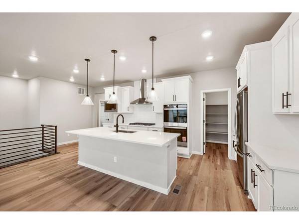 13574 Solaris, Parker, CO 80134