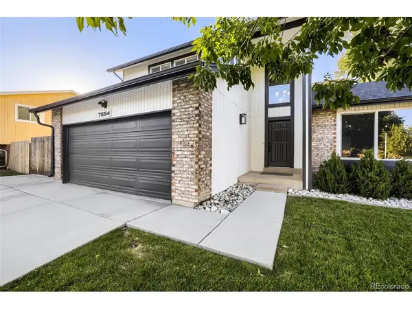 7654 W Ontario, Littleton, CO 80128