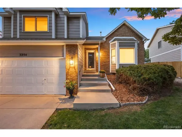 3254 S Espana, Aurora, CO 80013