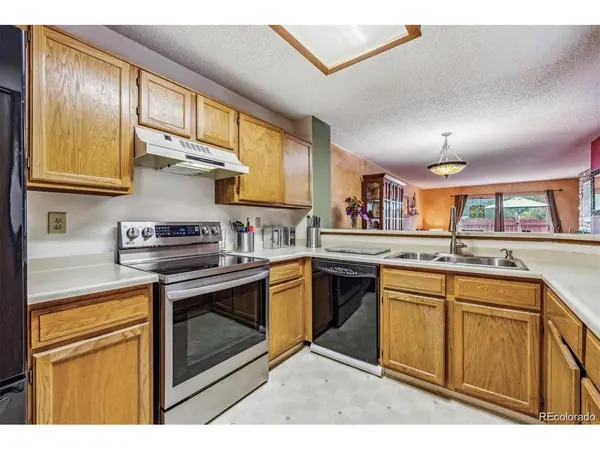 7476 E Arkansas #32-09, Denver, CO 80231