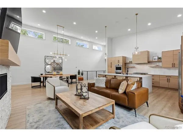 2901 S Bellaire, Denver, CO 80222